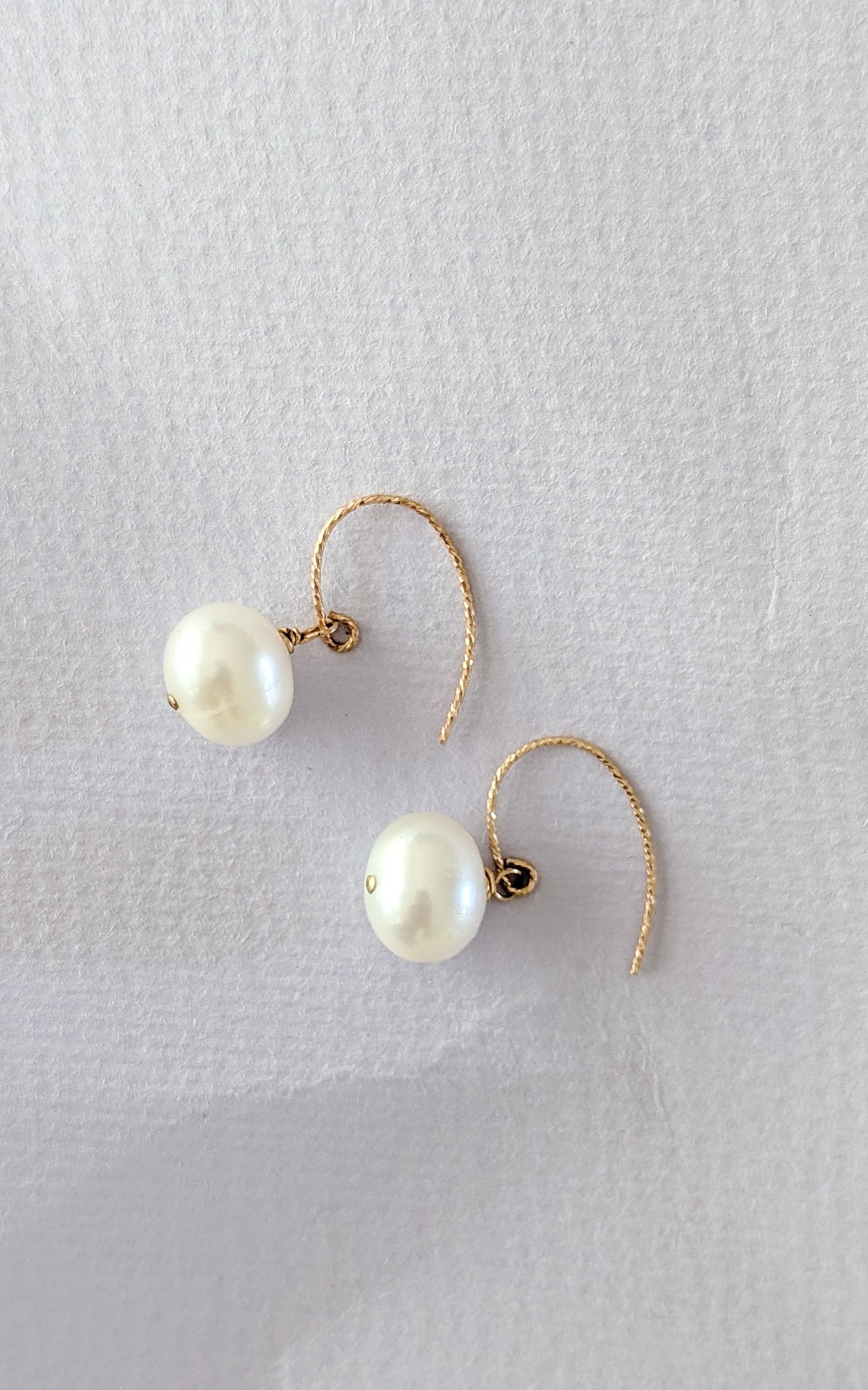 The Meme - Pearl Drop Earrings
